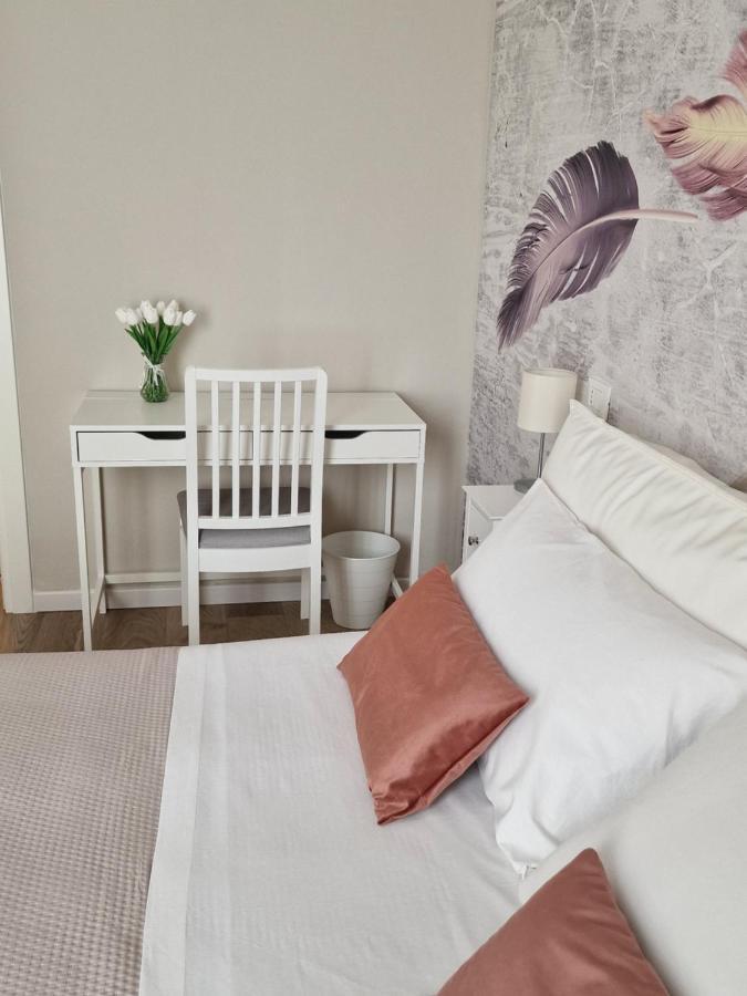 Flora House Apartment Специя Екстериор снимка